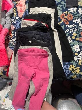 15 pairs of 3T leggings! Cat & Jack and more